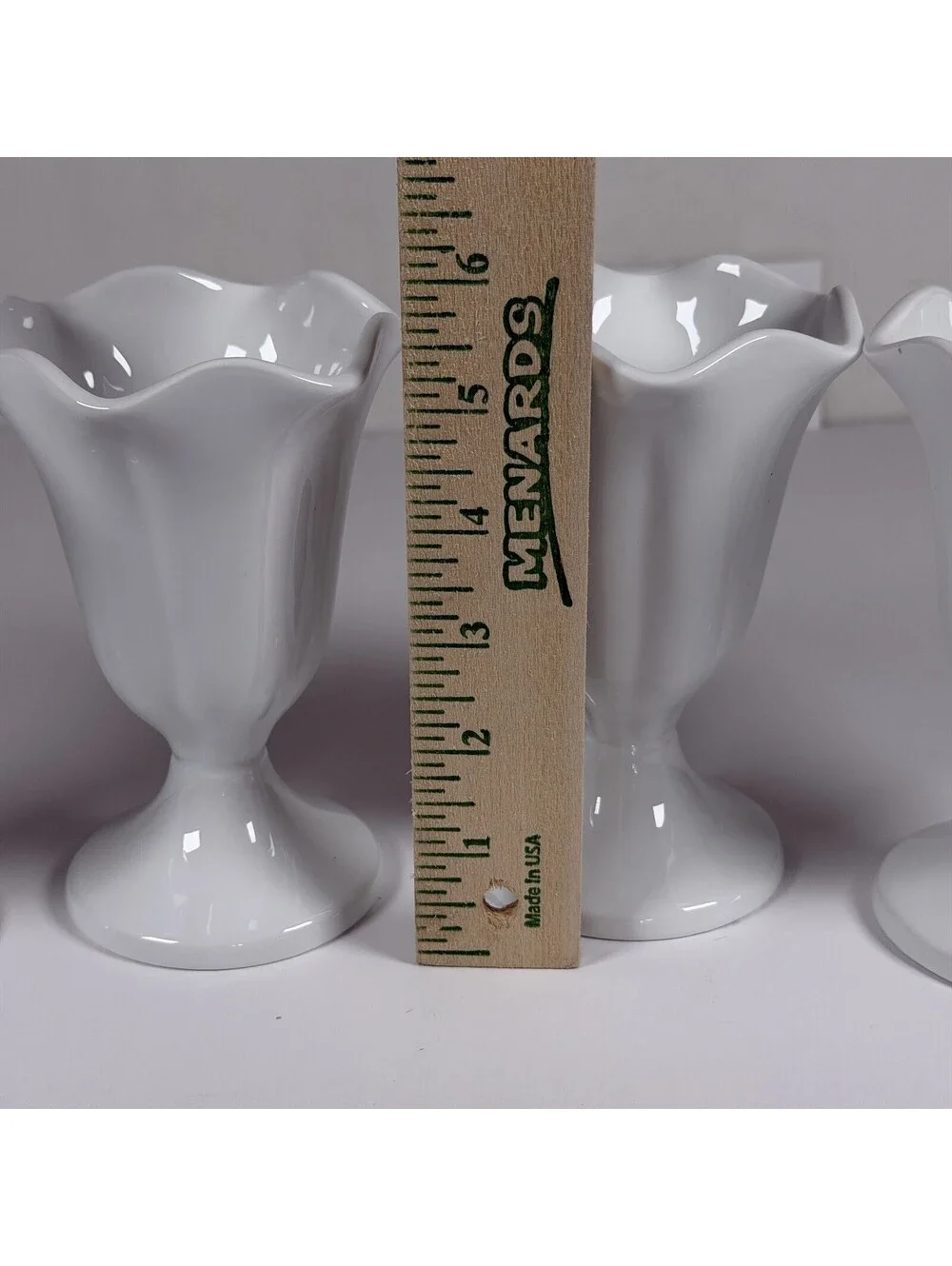 Set of 4 Sur La Table White Porcelain Footed Ice Cream Dessert Bowls Scalloped